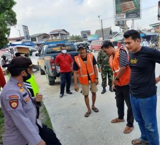 Koptu Parjuni Bersama Tim Kembali Lakukan Operasi Prokes di Minas
