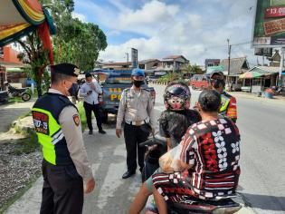 Serda Joko P Kembali Terapkan Aturan Prokes dalam Operasi Yustisi di Kelurahan Minas Jaya